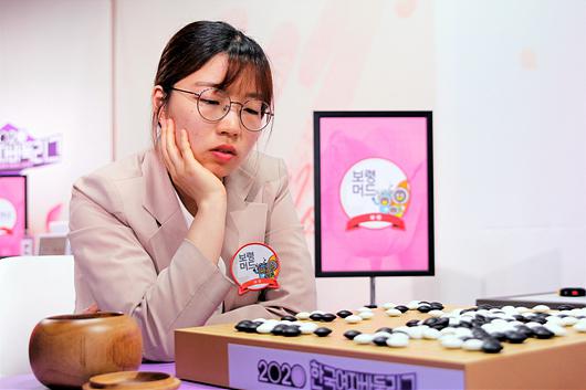 围棋女王崔精