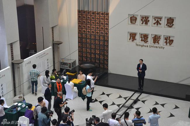 2015年中信置业杯女子围甲在清华举行,常振明宣布开赛