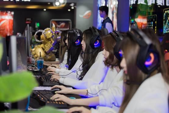 为什么职业赛场上难见到女职业选手?