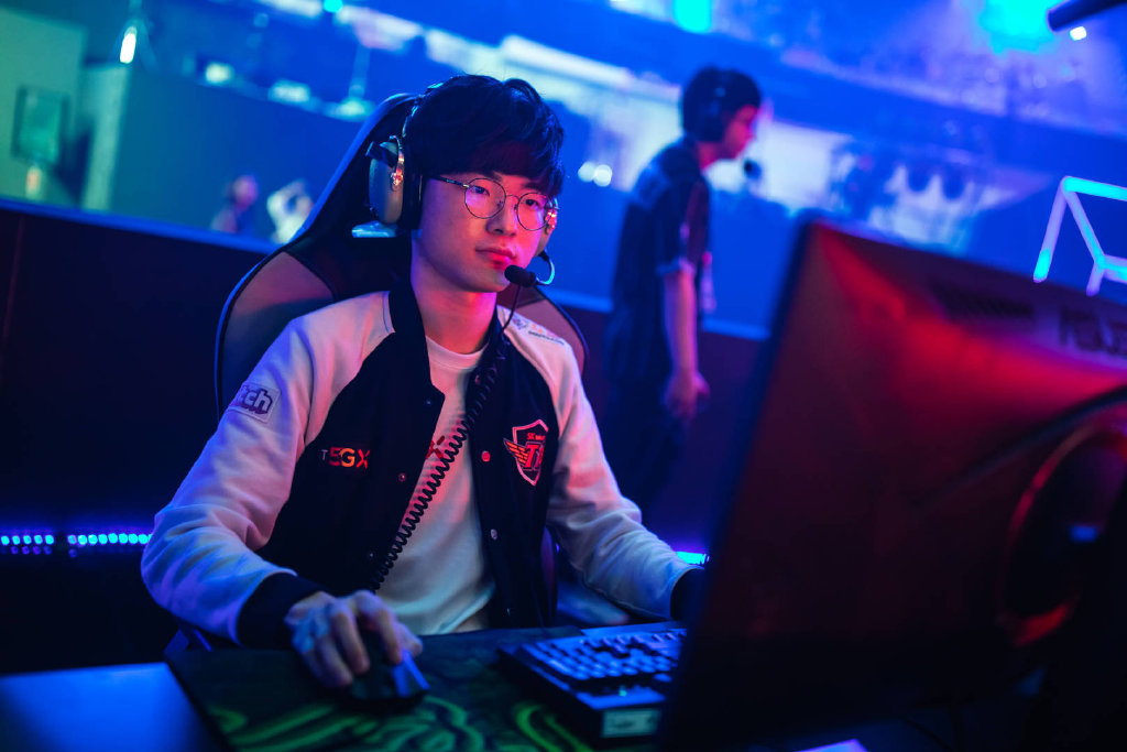 G2击败FNC夺冠,Caps创造联赛历史,Faker都比不上