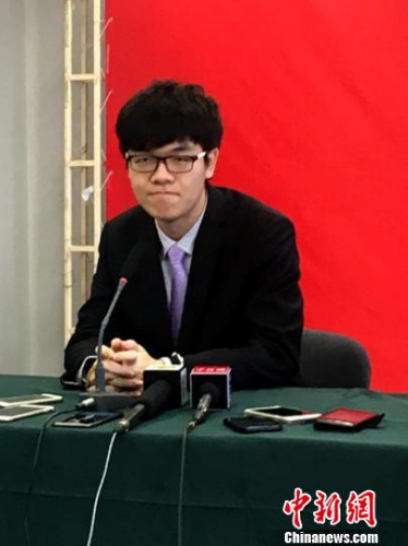 柯洁直言当今的棋手没个性。中新网记者王牧青摄。